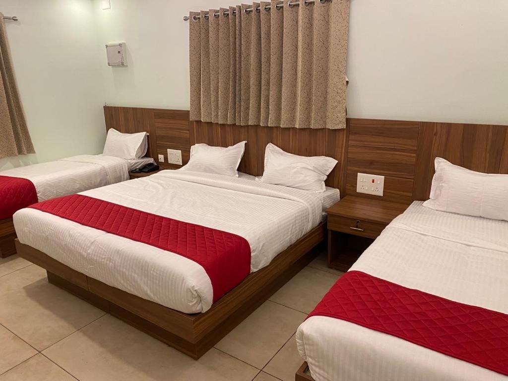 100 Oaks Estate Hotel Yercaud Exterior foto