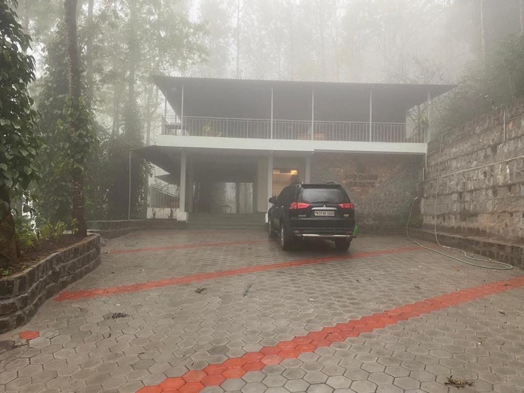 100 Oaks Estate Hotel Yercaud Exterior foto